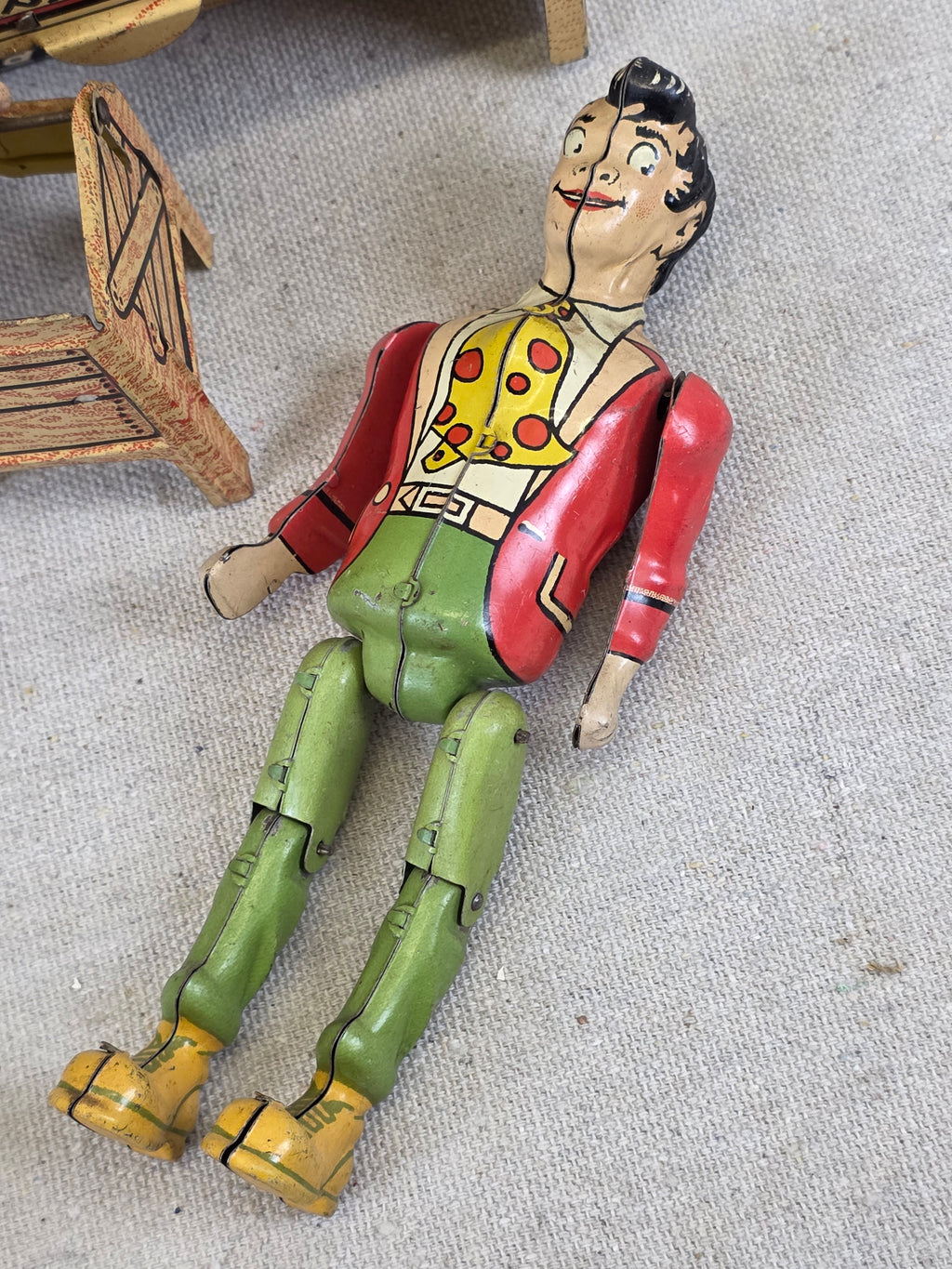 1940's L'il Abner Wind-Up Tin Litho Dogpatch Band
