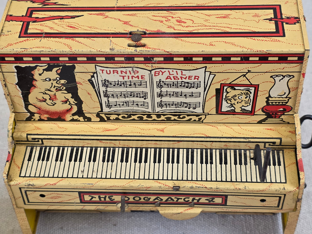 1940's L'il Abner Wind-Up Tin Litho Dogpatch Band