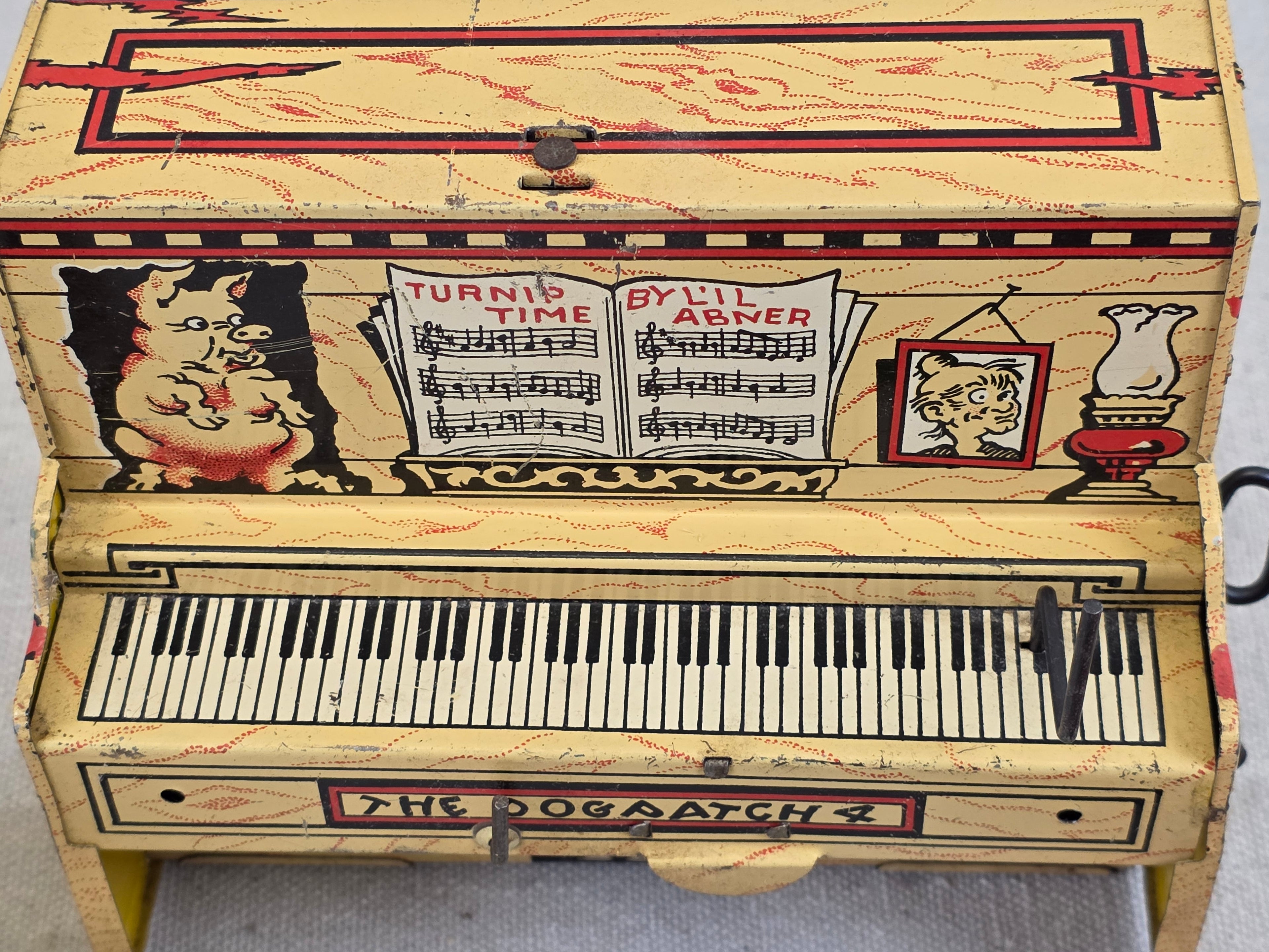 1940's L'il Abner Wind-Up Tin Litho Dogpatch Band