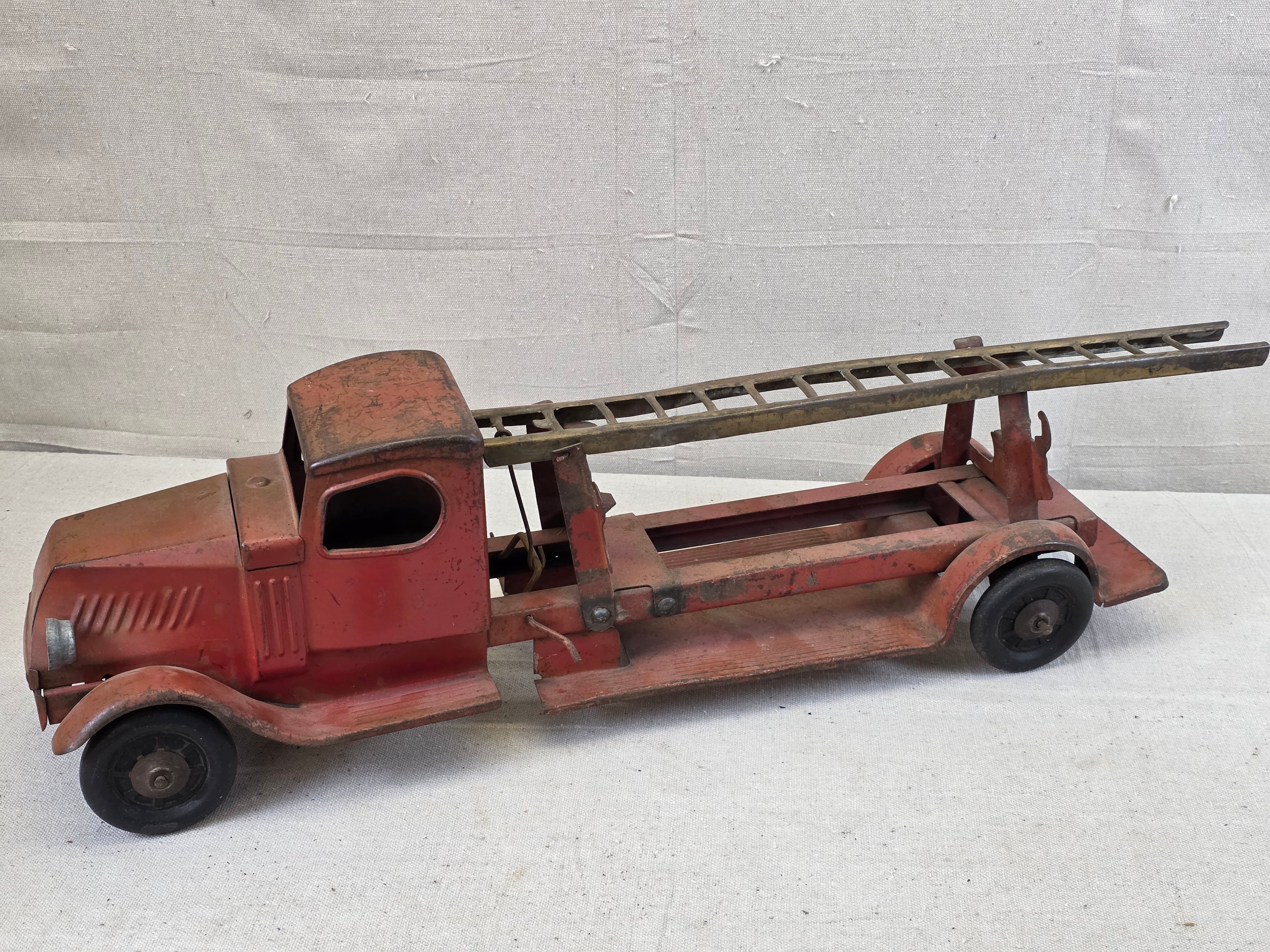 Turner Pressed Steel Mack Fire Truck