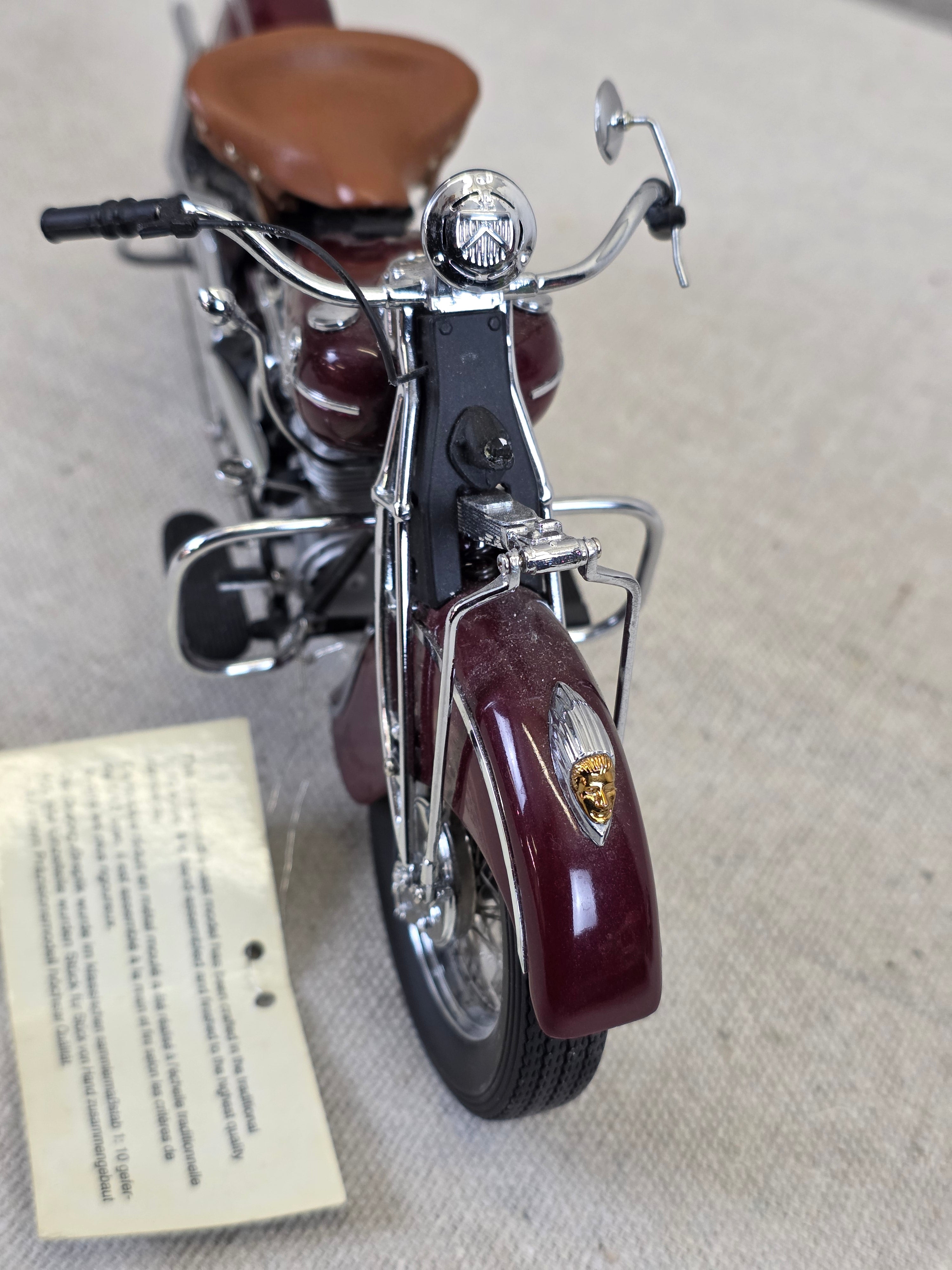 1942 Indian Model 442 Franklin Mint 1/10 Scale Motorcycle