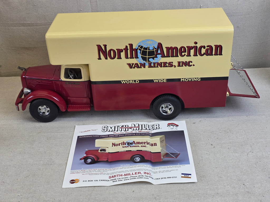 RARE Fred Thompson Ltd Ed #83/275 Smith Miller North American Van Lines Truck