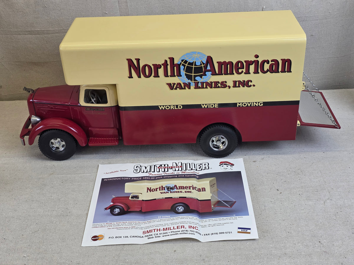 RARE Fred Thompson Ltd Ed #83/275 Smith Miller North American Van Lines Truck