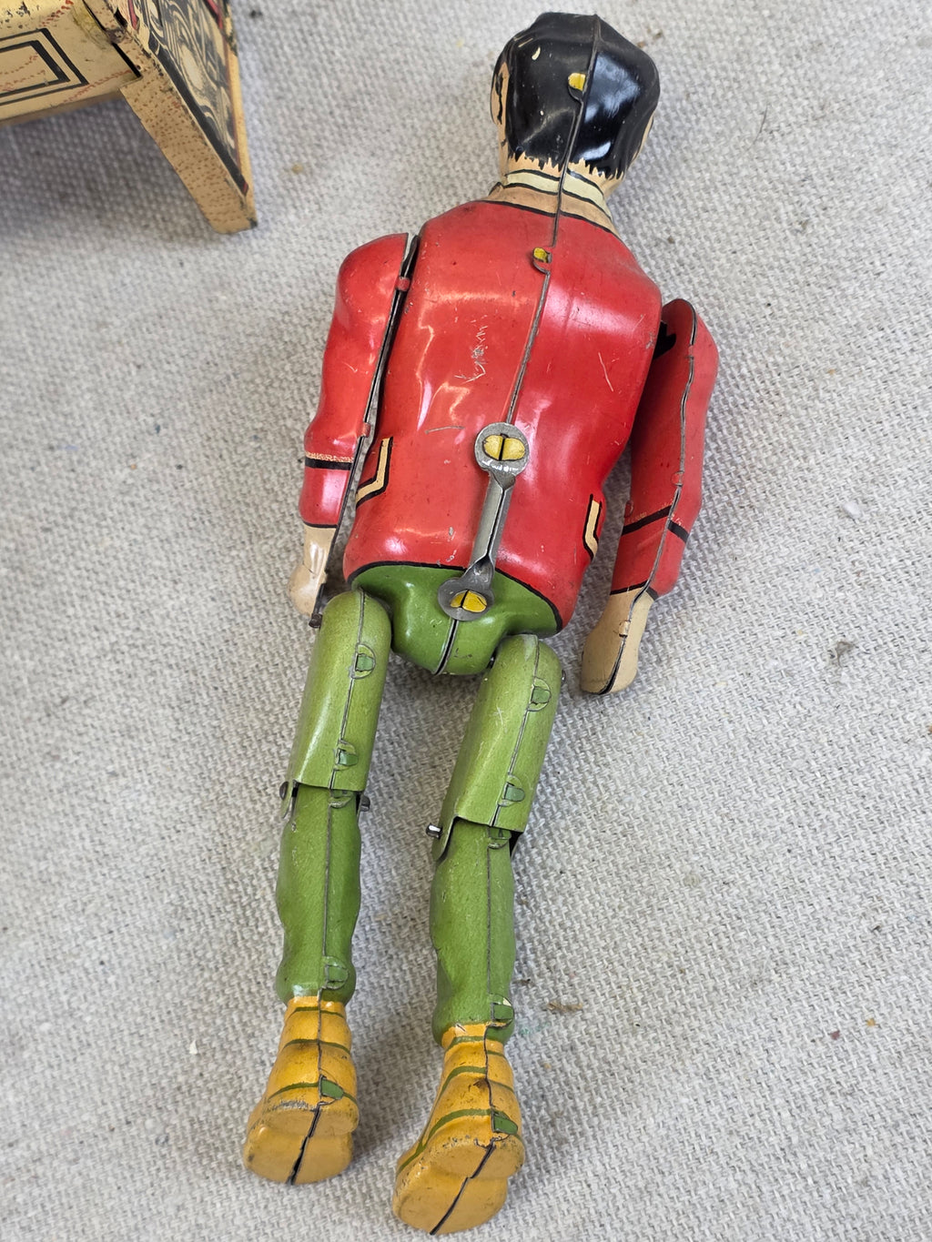 1940's L'il Abner Wind-Up Tin Litho Dogpatch Band