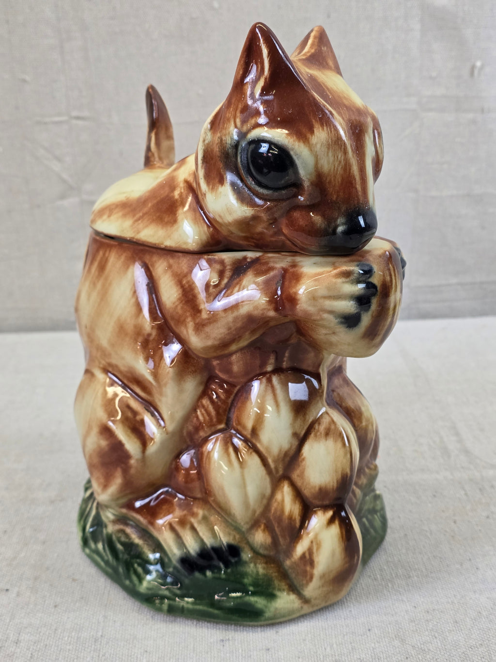 McCoy Squirrel Cookie Jar - In Store Pickup Only